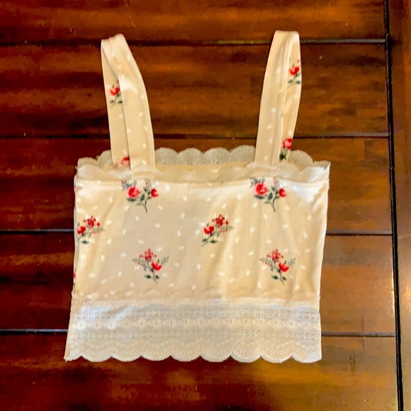 Cute women’s crop top - Picture 2 of 2